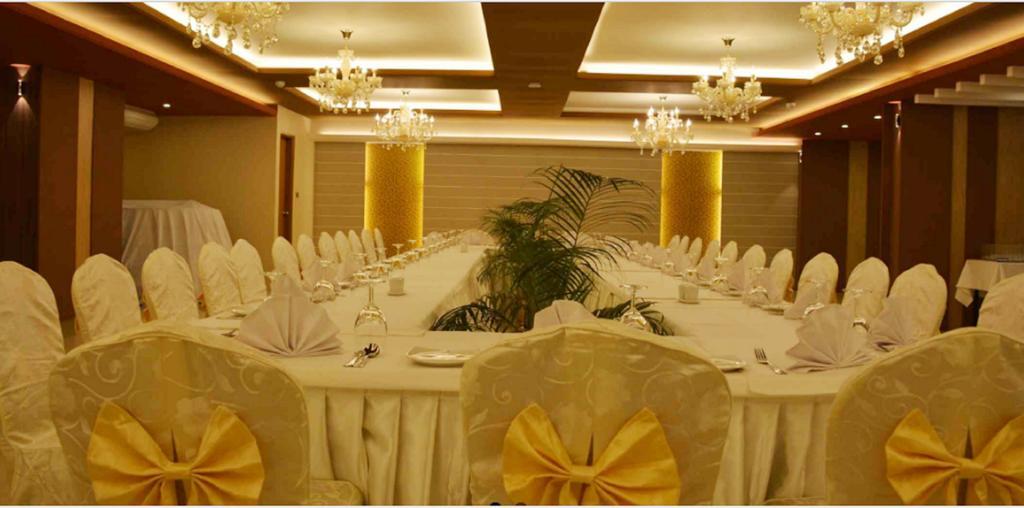 Asia Hotel & Resorts Dhaka Esterno foto