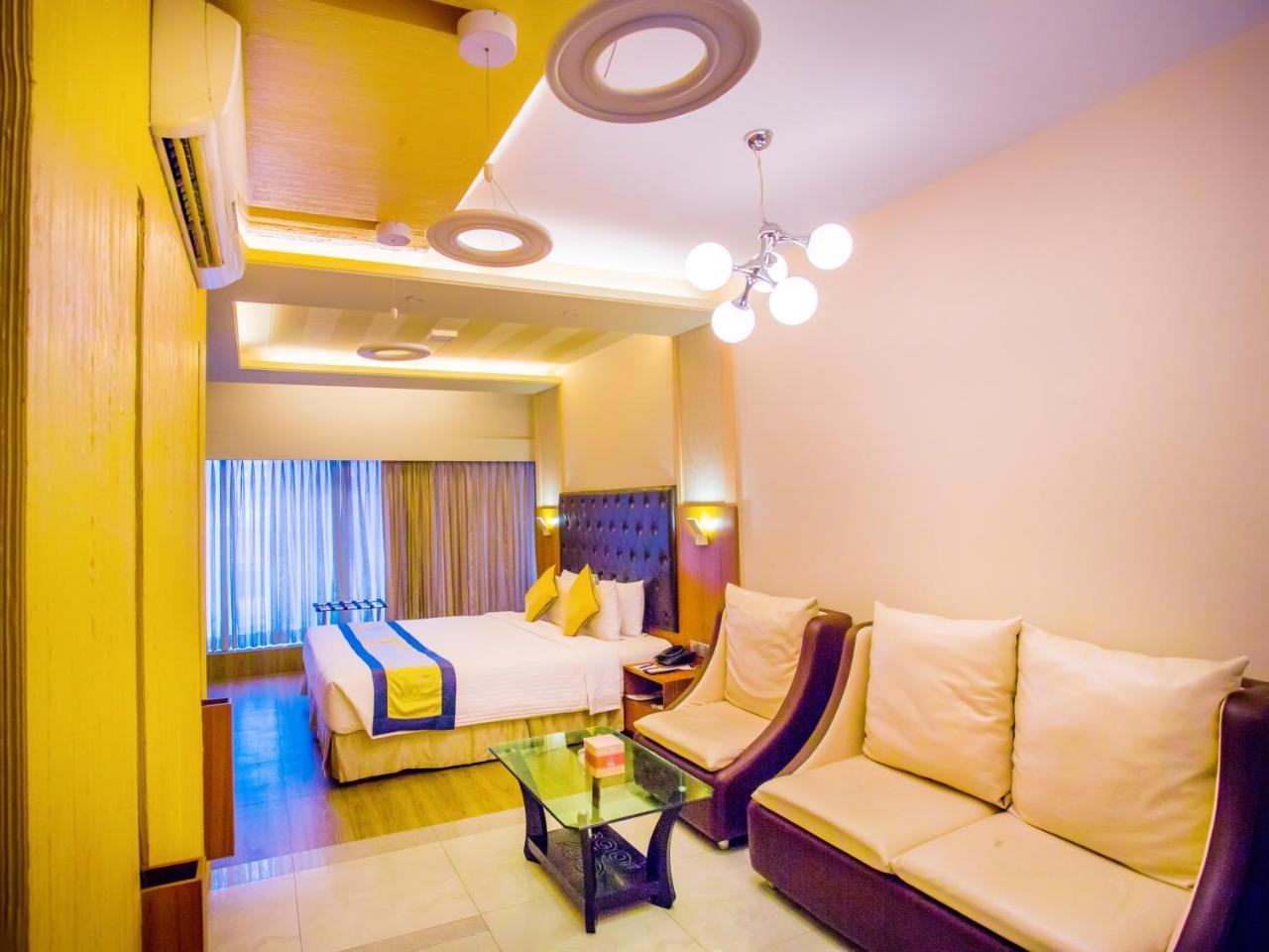 Asia Hotel & Resorts Dhaka Esterno foto