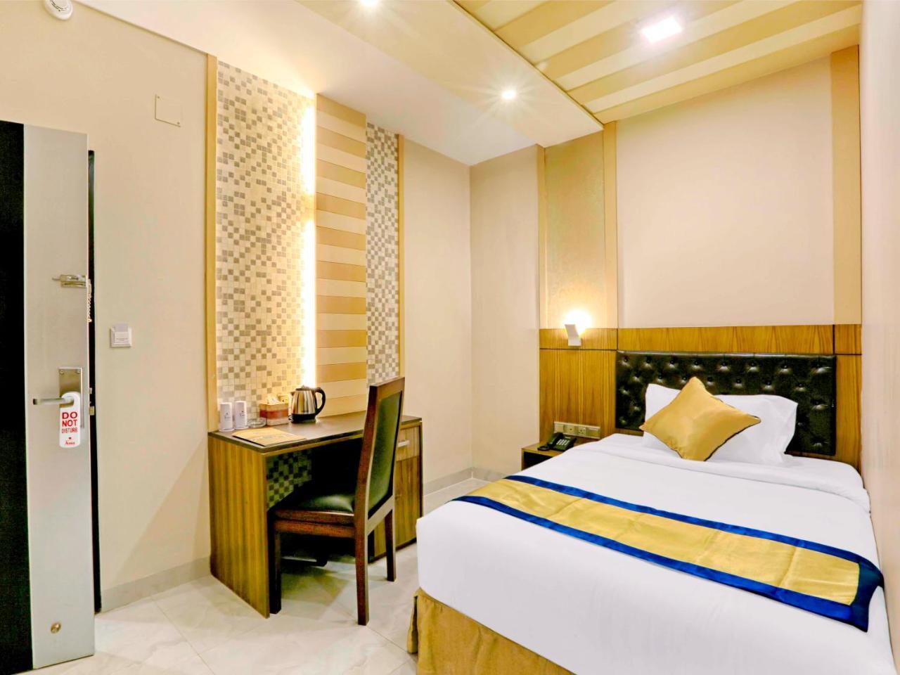 Asia Hotel & Resorts Dhaka Esterno foto